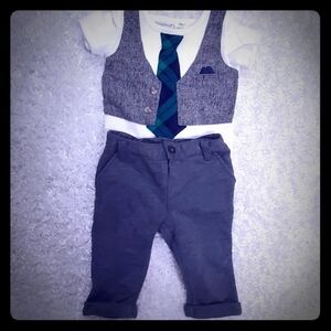 Baby Boy Short Sleeve Onsie Suit & Pants Set